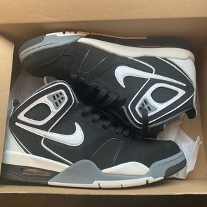 Nike air flight falcon